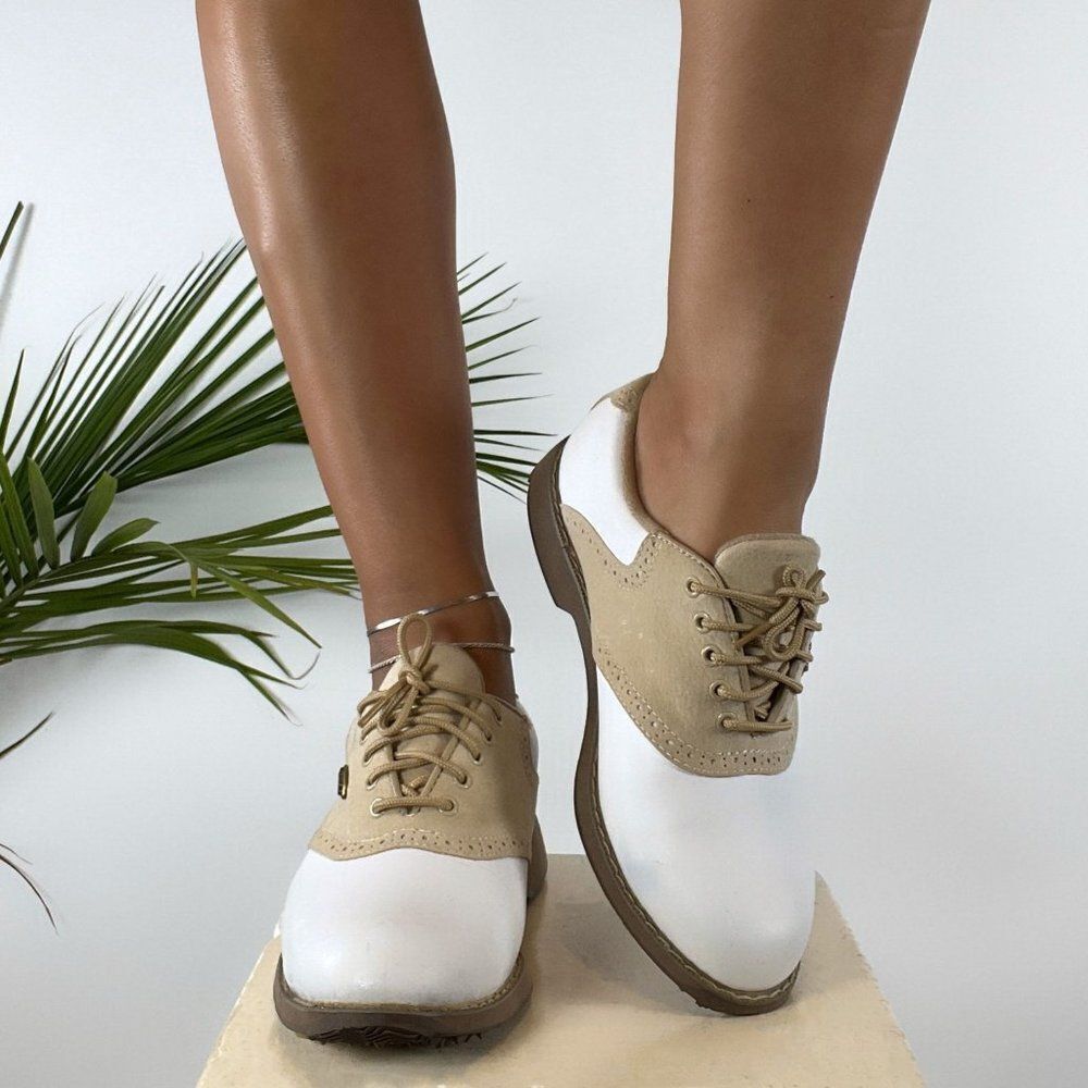 Vintage Y2K Streetwear White & Tan Lace Up Golf Shoes Fashion Sneakers / Sz: 6